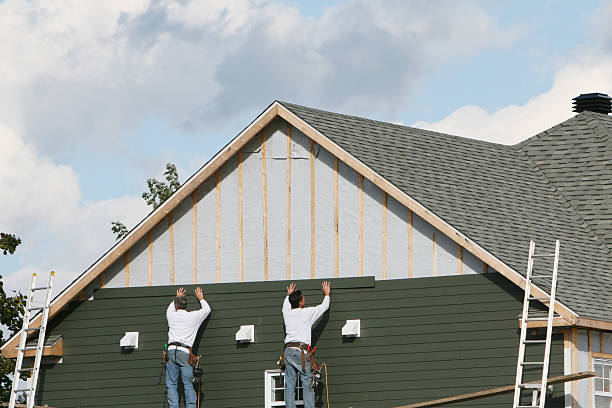 Professional Emergency Siding Repair technician working in Mohrsville, PA